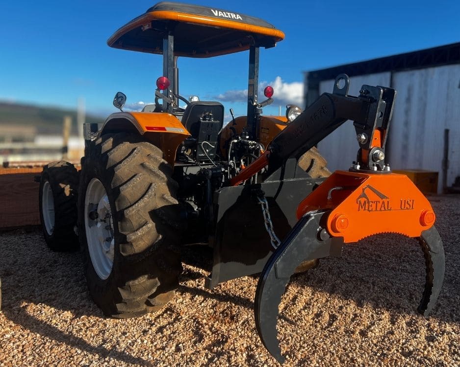 Trator com Mini Skidder Florestal Metal-Usi